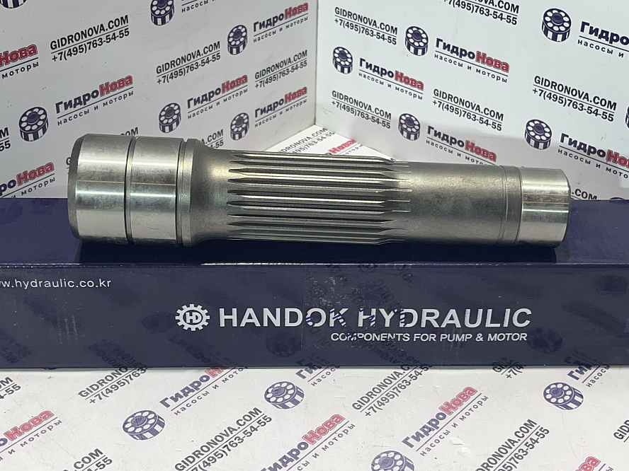 Вал гидромотора хода