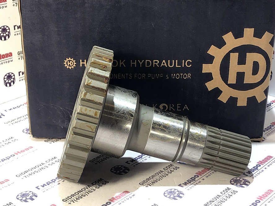 Вал гидромотора хода